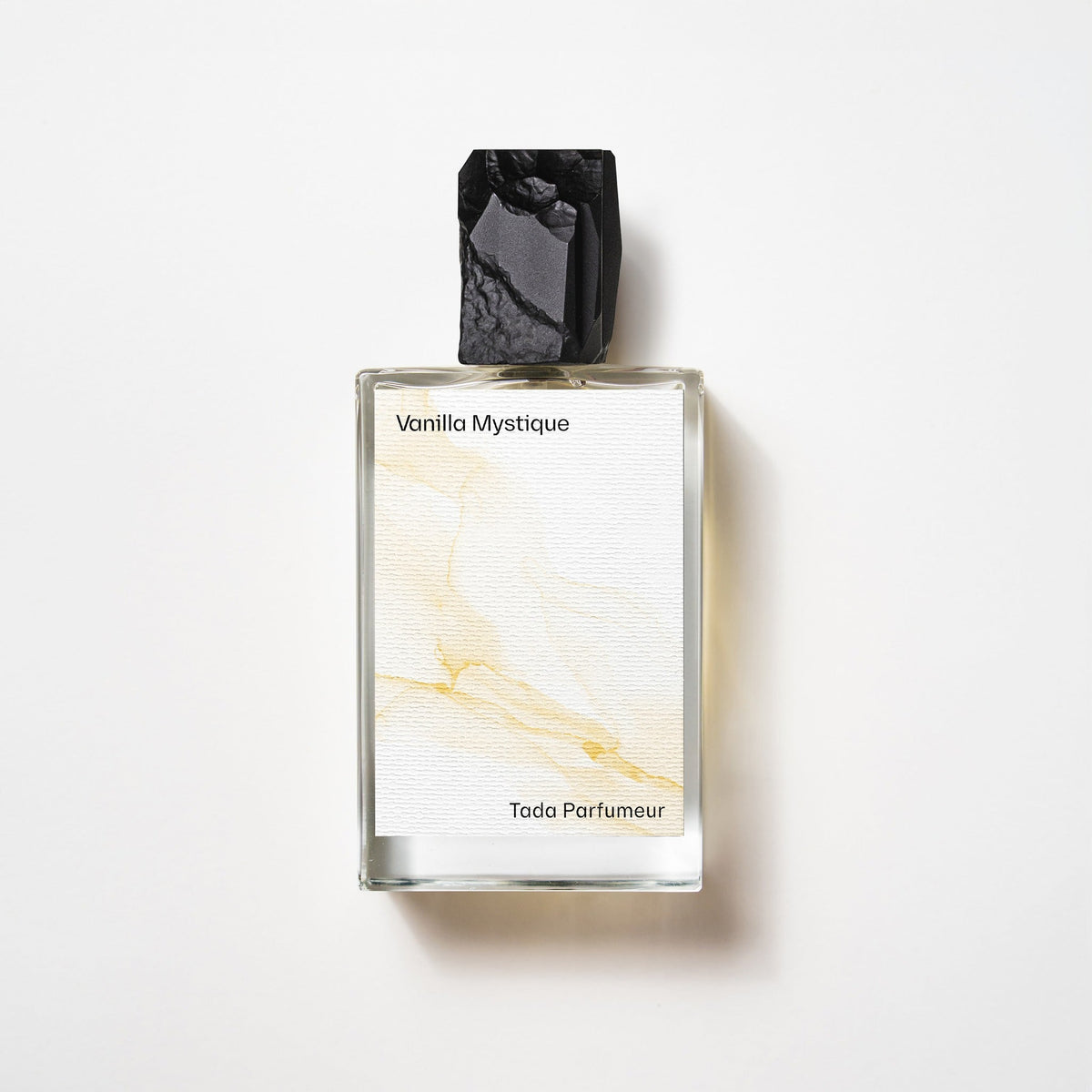 Flacon de l'eau de parfum Vanilla Mystique de Tada Parfumeur
